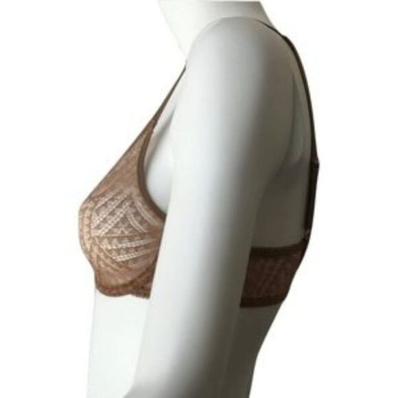 Chantelle Tan Lace Bra With Charm & Bow Detail - Picture 3 of 4